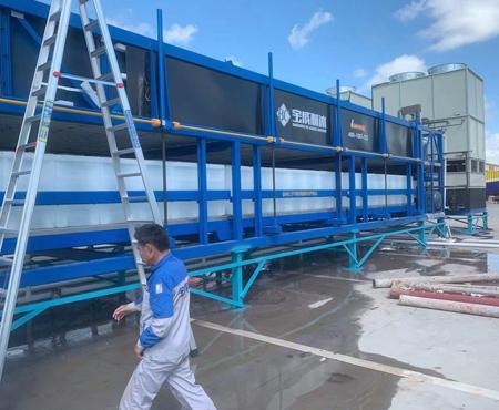 Máy làm đá viên khổng lồ 100kg thay đổi chuỗi cung ứng thực phẩm lạnh