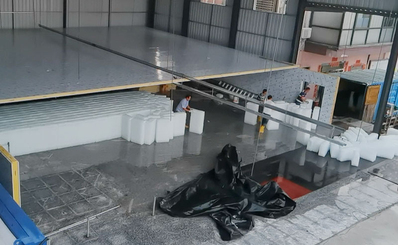 cold storage room for fruits and vegetables